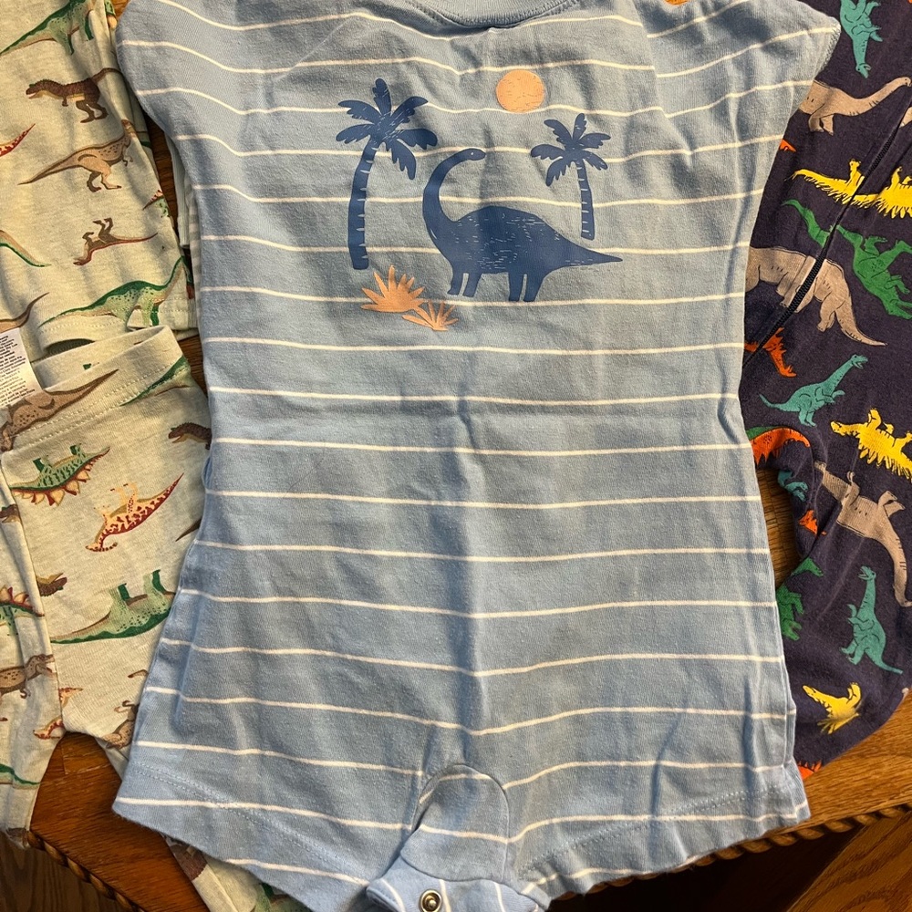 12M Carters Dinosaurs Bundle - Picture 4 of 12